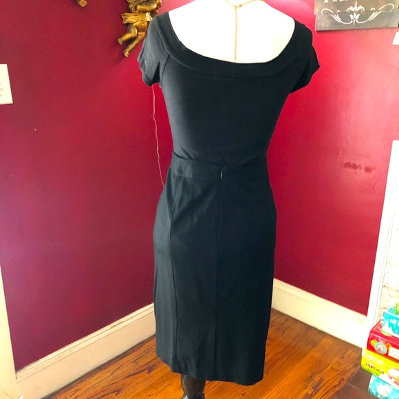 Pencil Skirt with Intricate Design - Picture 2 of 11